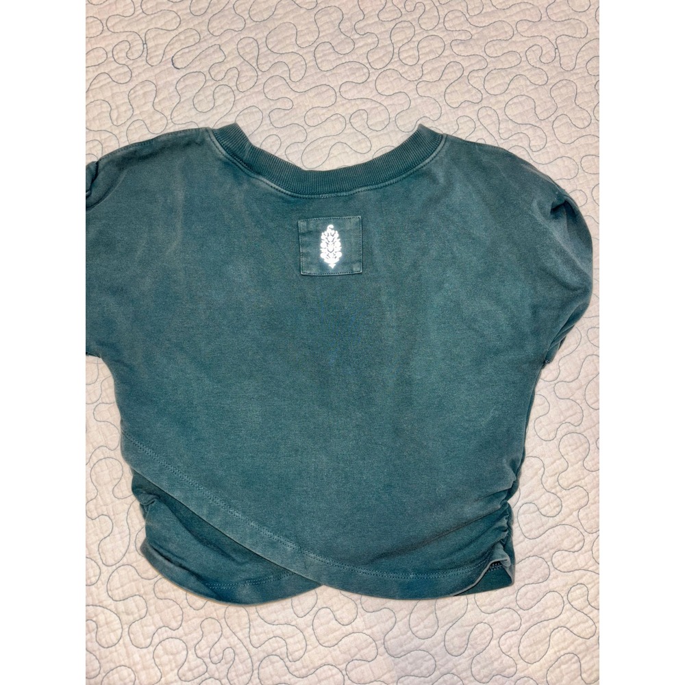Free People Movement Hot Shot Teal Green Crossover Shirt XS NWOT - Picture 4 of 6